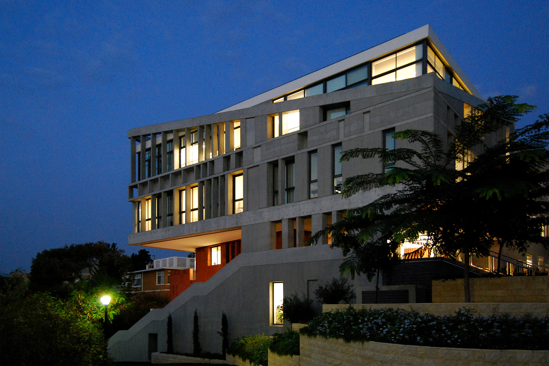 AUB_Masri_Building_05